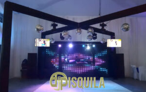 Estrutura X Premium para festa com DJ Pisqüila em Lavras, Varginha, Nepomuceno, Boa Esperança, Perdões, Alfenas, São João del Rei, Campo Belo, Carrancas, Pouso Alegre, Elói Mendes, Formiga, Três Pontas, Arcos, Barbacena, Bom Despacho, Cambuquira, Conselheiro Lafaiete, Divinópolis, Itapecerica, Itaúna, Lagoa da Prata, Nova Serrana, Oliveira, Pará de Minas, São Lourenço e São Sebastião do Paraíso