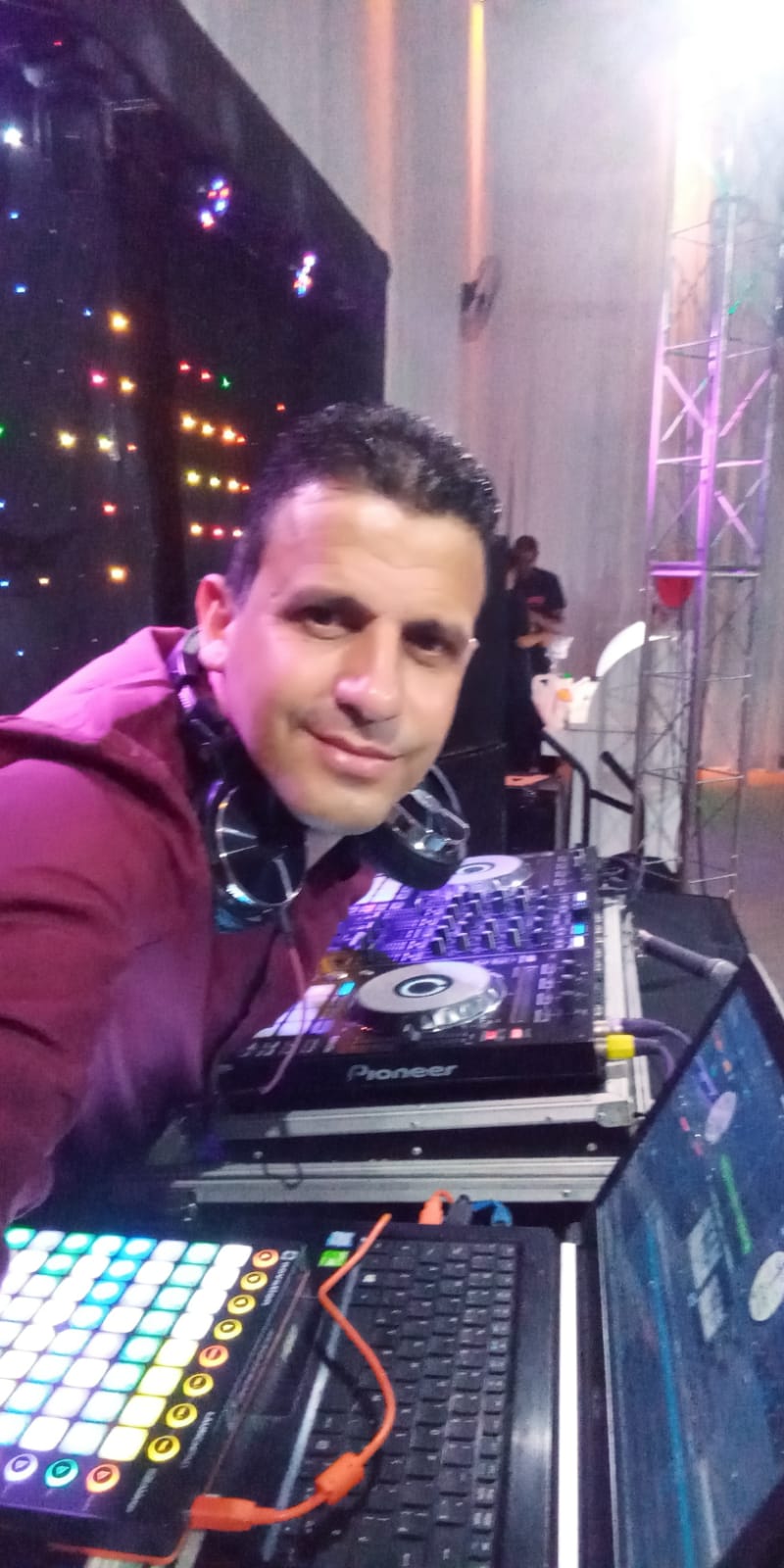 Dj Para festa de 15 anos casamentos assessoria e cerimonial banda formatura local para eventos buffet barman aniversario dj lavras