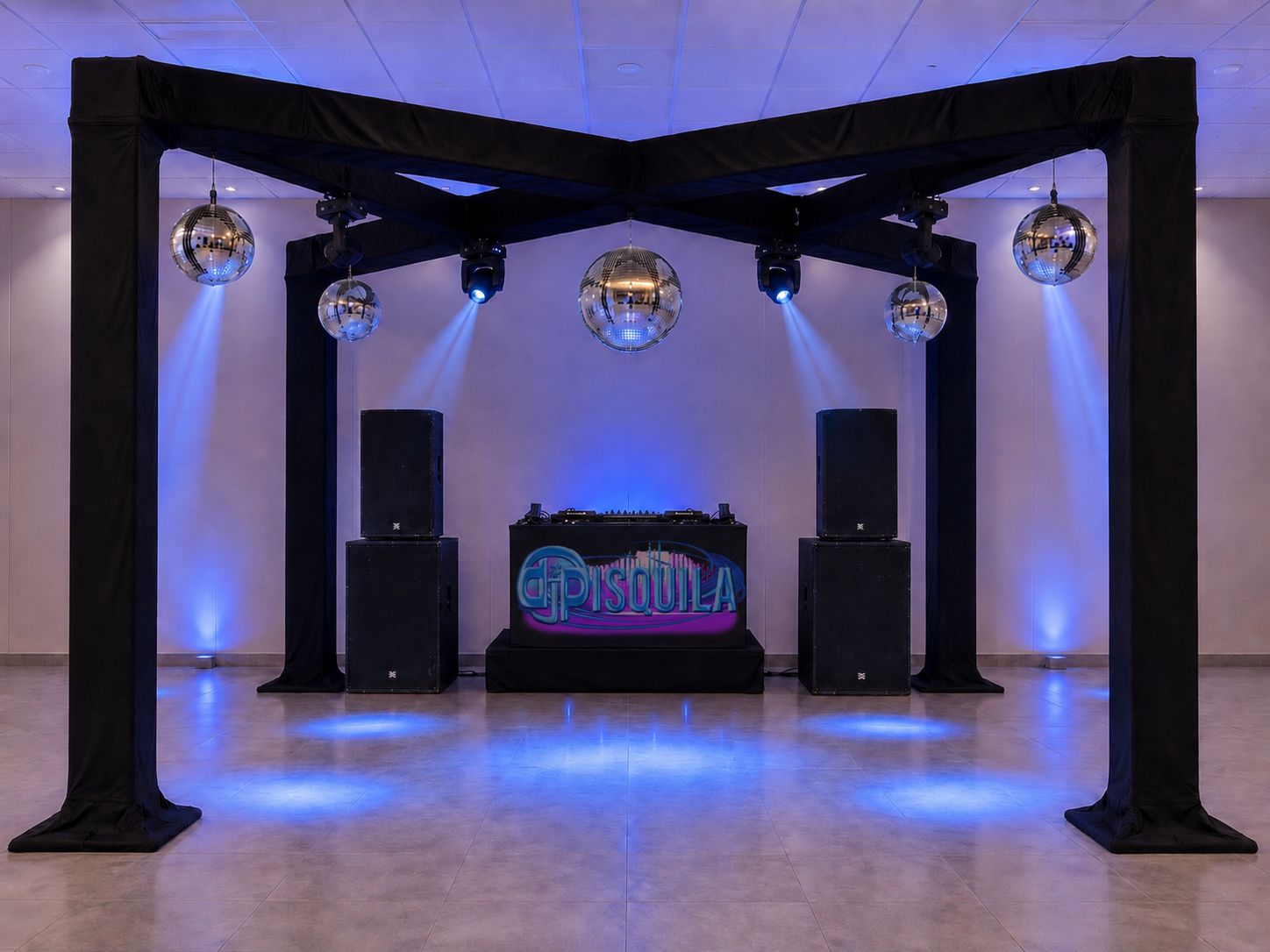 estrutura em X com 5 globos para formatura, DJ para formatura, DJ para baile de formatura, som profissional para formatura, iluminação para festa de formandos, pacote intermediário para formatura, estrutura sem pista de LED, globos para formatura, DJ Pisqüila formatura, DJ em Lavras, DJ em Varginha, DJ Minas Gerais, som e luz para baile de formatura, festa de formandos com iluminação, pacote de DJ econômico para formatura Estrutura em X com 5 globos, som e luz para formatura sem pista de LED