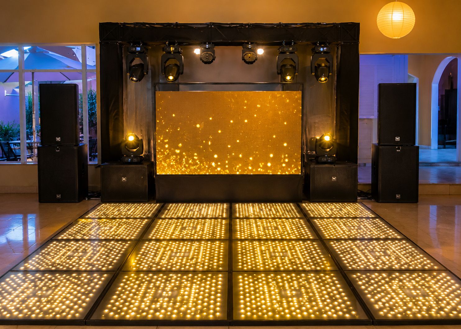 mesa de LED para formatura, mesa de LED 1x1,5 para baile de formatura, DJ para formatura, DJ para festa de formandos, vídeos da turma, fotos dos formandos, homenagens de formatura, DJ com mesa de LED, som profissional para formatura, iluminação para baile de formatura, DJ Pisqüila formatura, DJ em Lavras, DJ em Varginha, DJ Minas Gerais, pacote de DJ com mesa de LED Mesa de LED 1x1,5 m para formatura com DJ, vídeos e homenagens